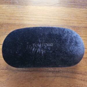 Tom Ford Dark Chocolate Brown‎ Sunglasses Case With Cleaning Tissue